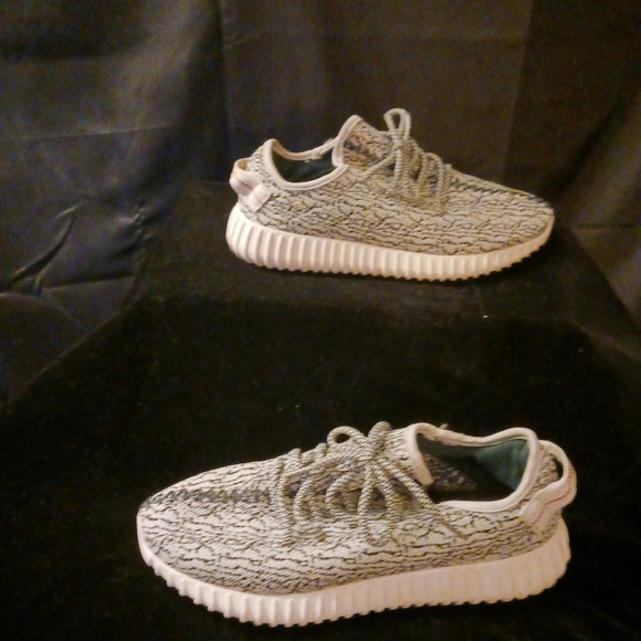 Adidas Yeezy Boost 350 Turtle Dove sz 7 - Picture 1 of 7